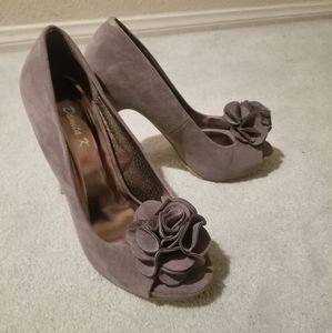 Grey open toe pumps